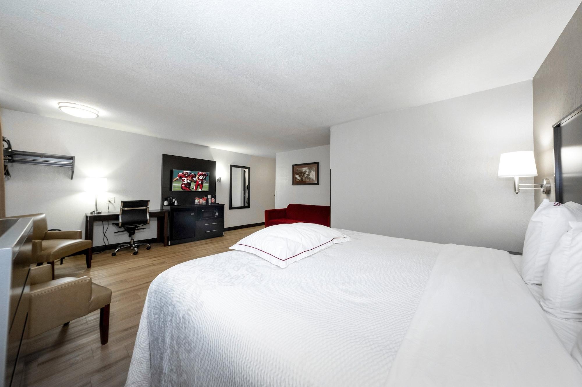 Red Roof Inn Plus+ Huntsville Luaran gambar
